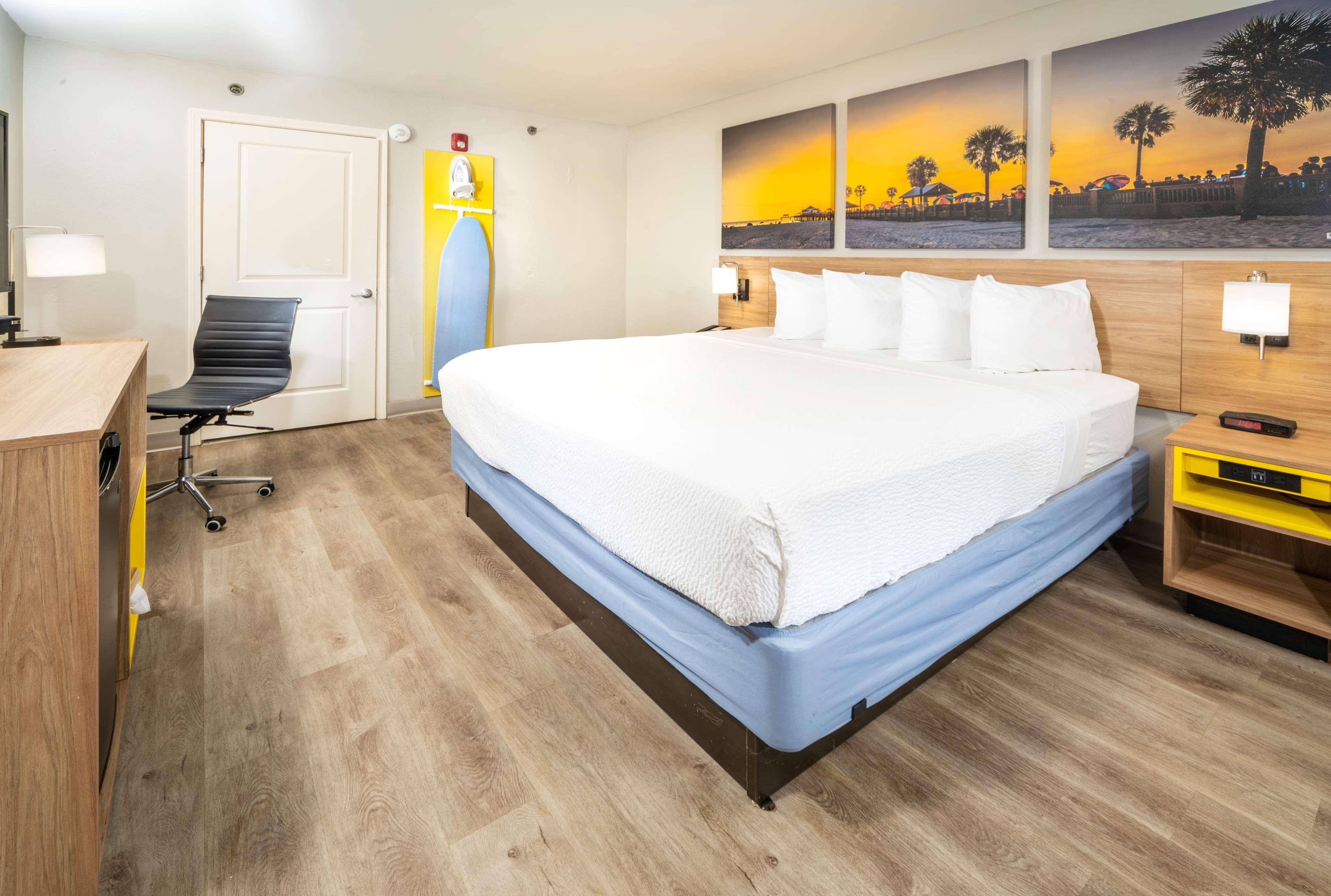Days Inn By Wyndham Atlanta Stone Mountain Exteriör bild